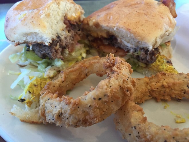 Novrozsky's Burger Plate